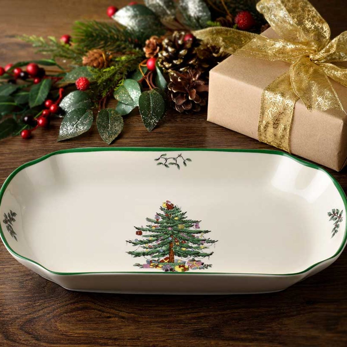 Christmas Tree Rectangular Scalloped Tray image number null